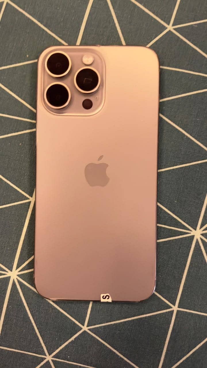 Iphone 15 pro max 0