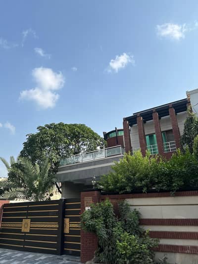 House for sale 14 marla in johartown phase 1 F2 block