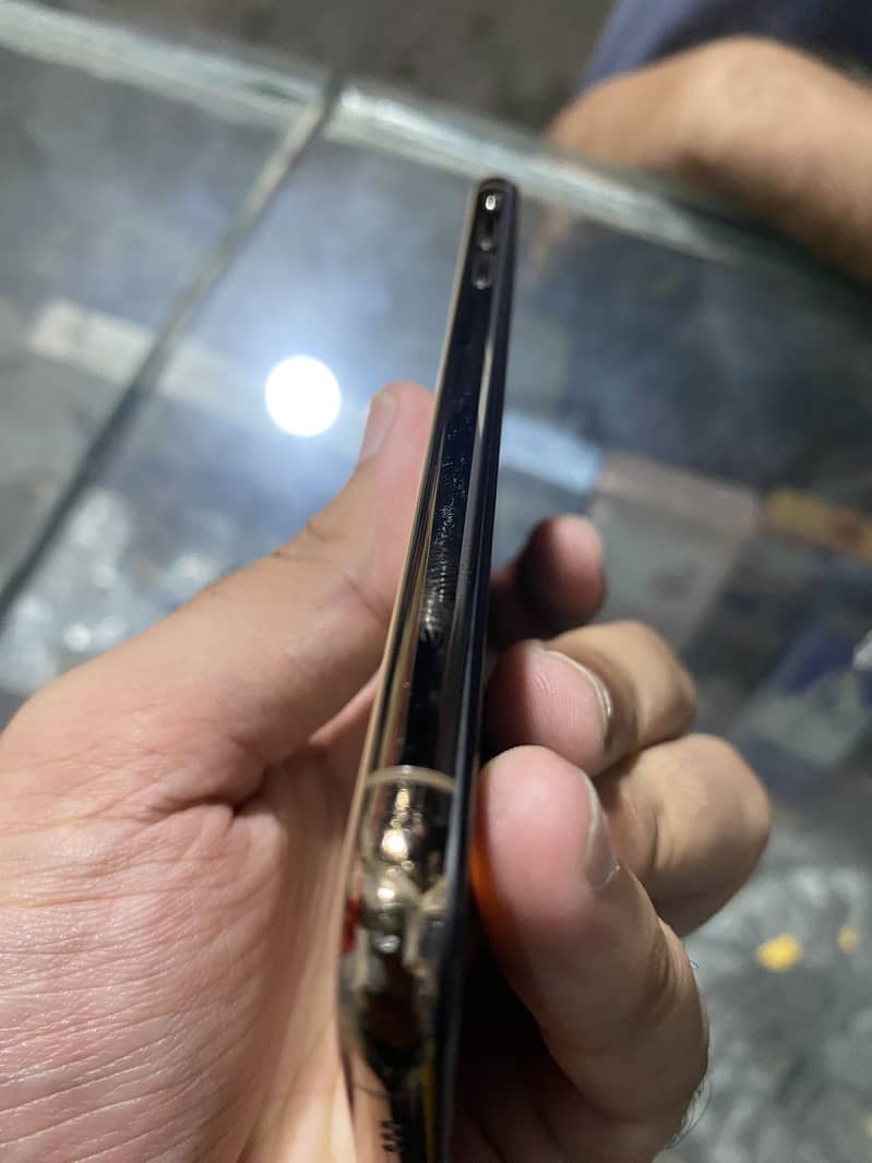 Apple iPhone XS 2