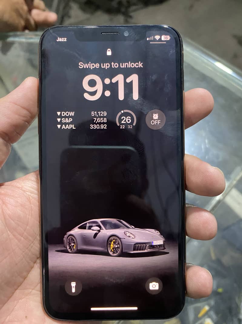 Apple iPhone XS 3