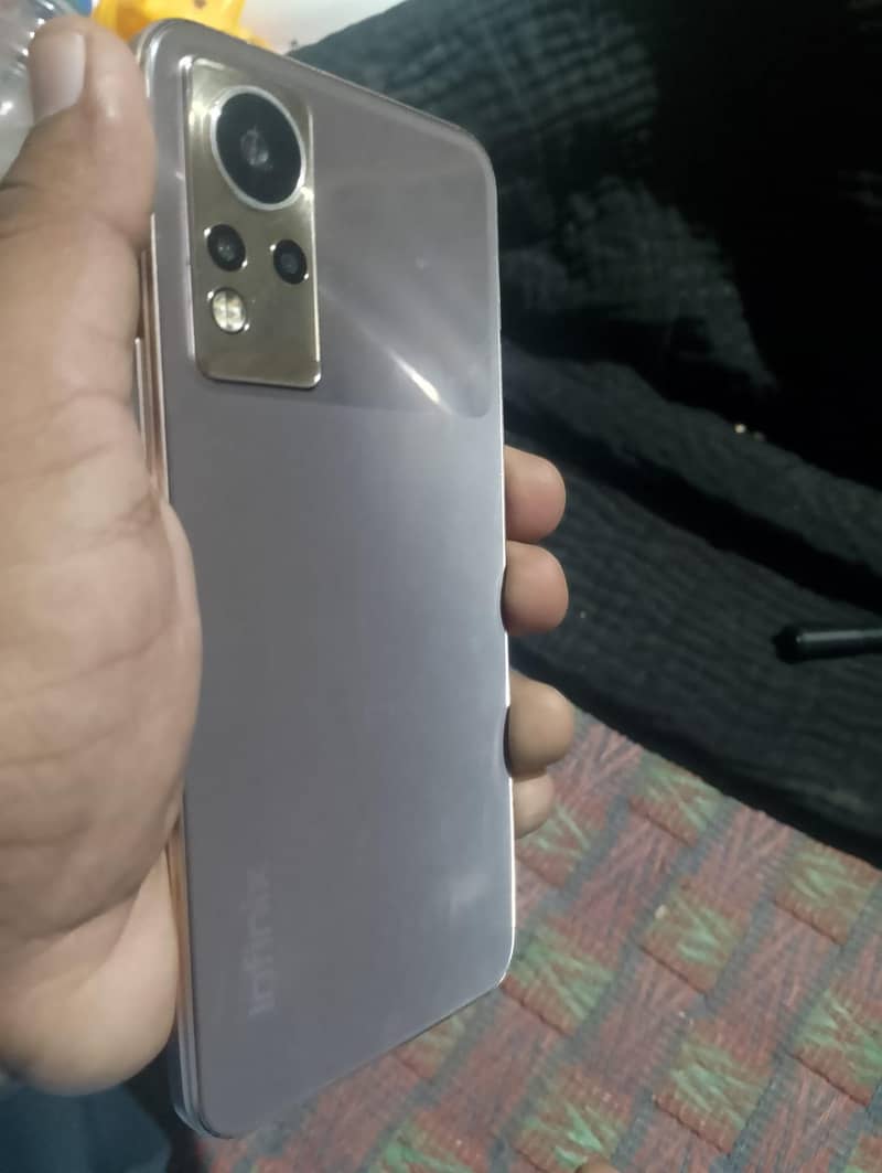 Infinix Note 11 0