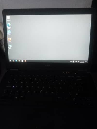 Dell Latitude E7440 core i 5 4 Gen