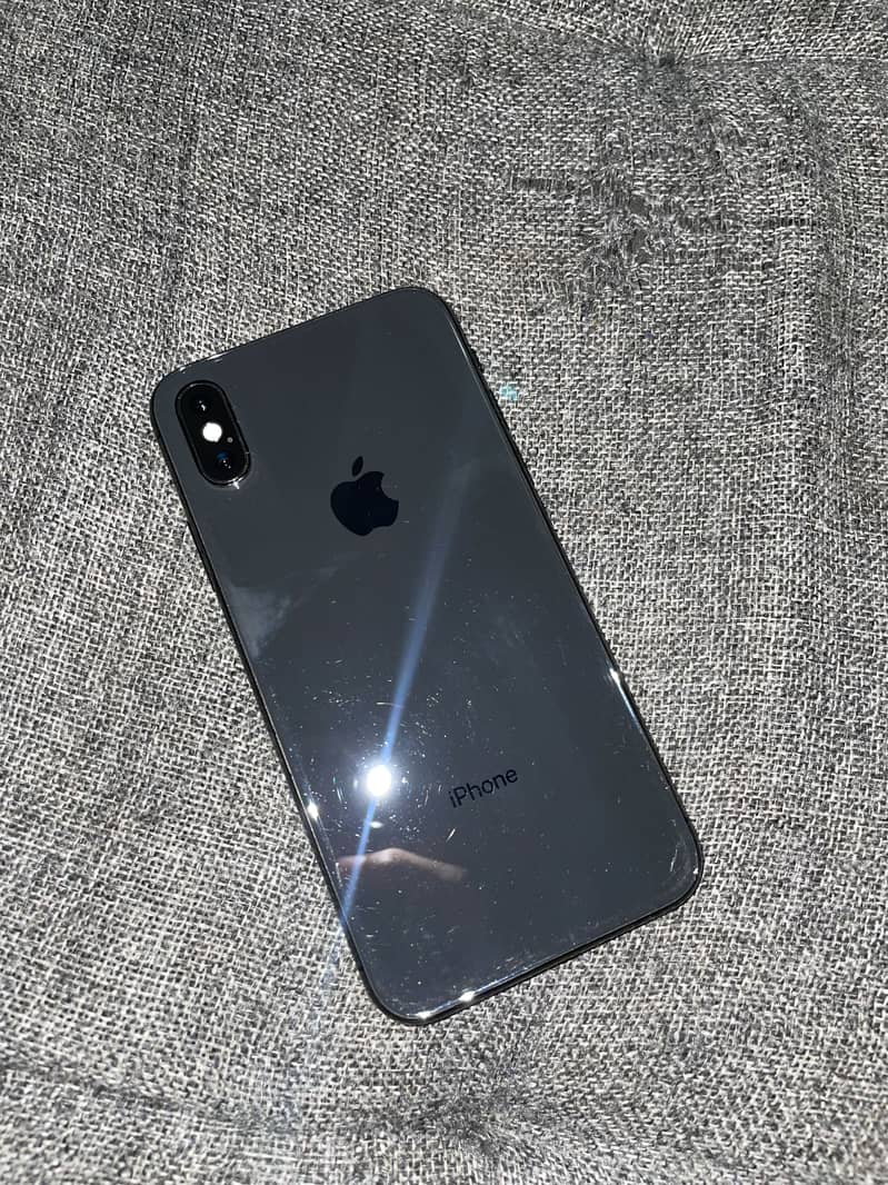 Apple iPhone XS 0