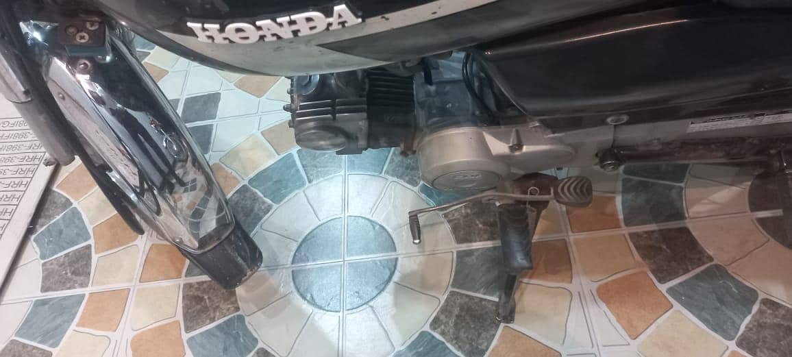 Honda CD 70 4