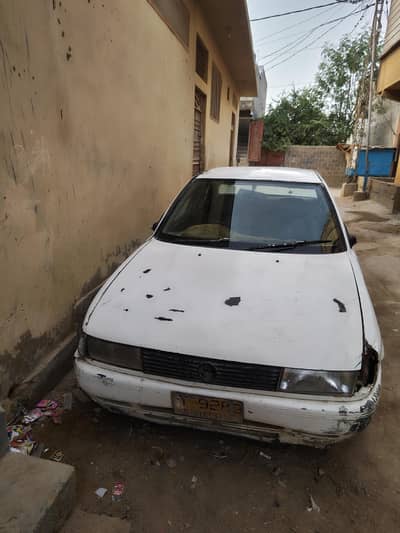 Nissan Sunny 1992
