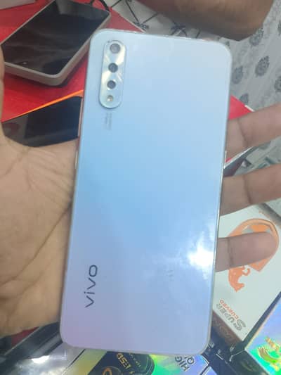 Vivo S1