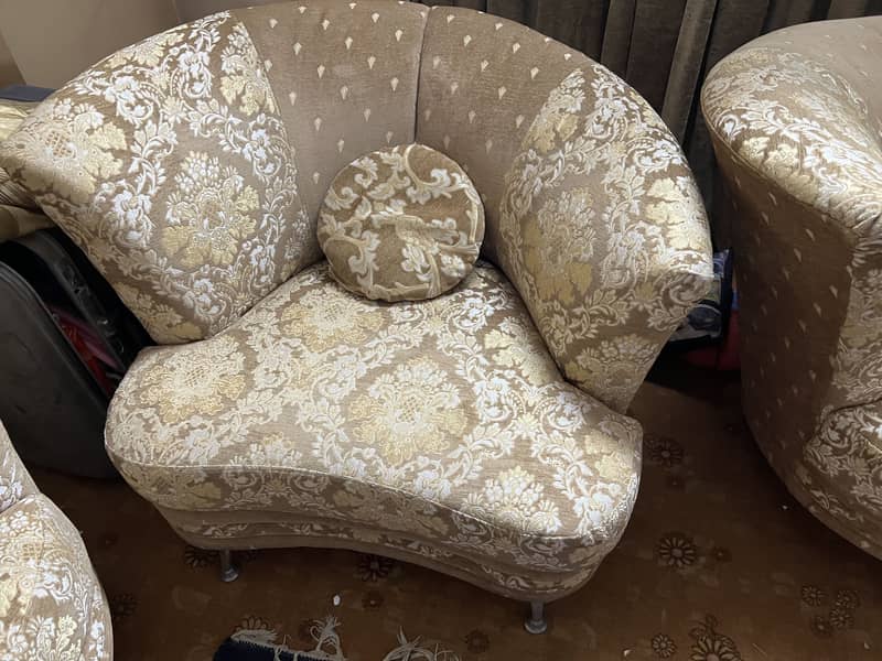 Sofa set 0