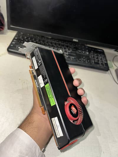 A. T. I Redeon HD 5770.1GB DDR 5