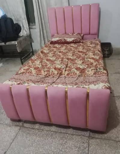 bed for sale new condition