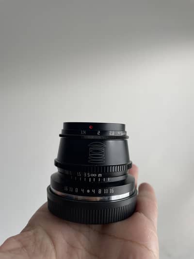 TTArtisan 35mm f/1.4 APS-C MANUAL lens for Sony E-mount