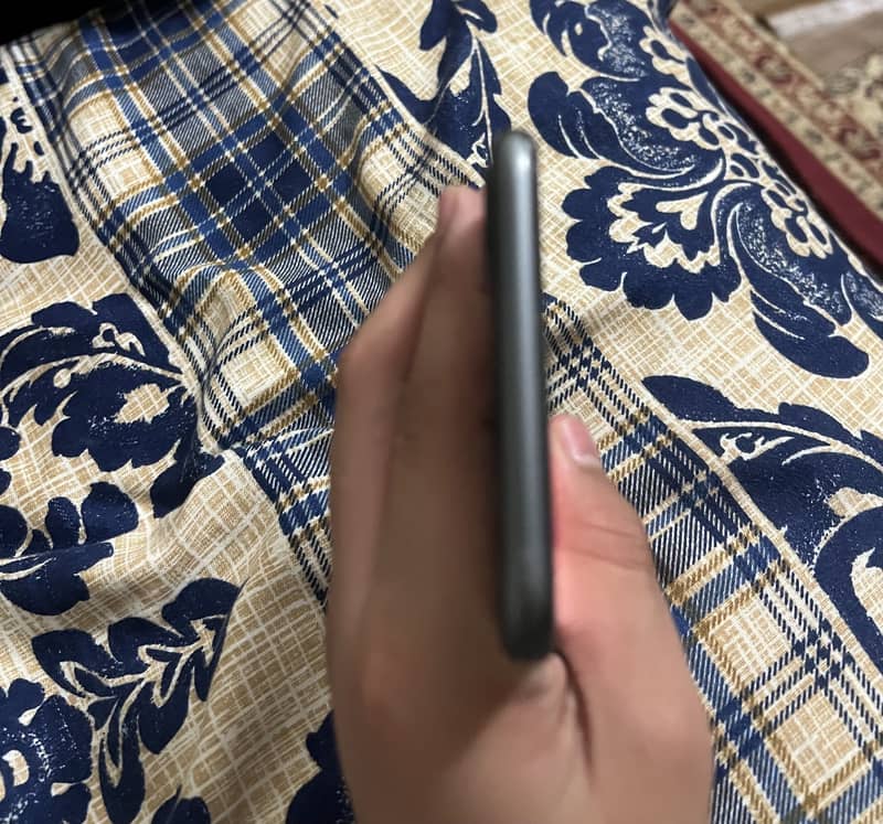 Apple iPhone 8 Plus 1