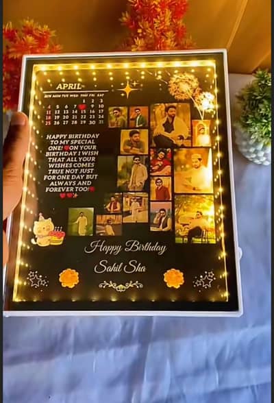 Customize Magic Photo Frame