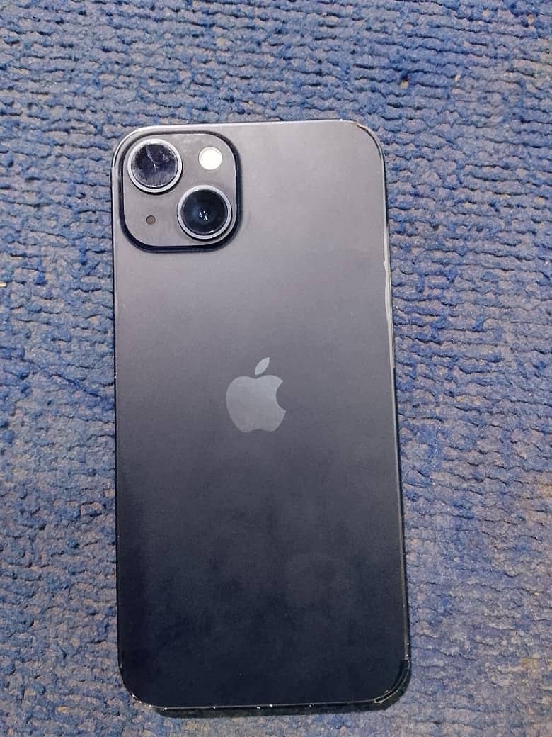 Apple iPhone 13 5