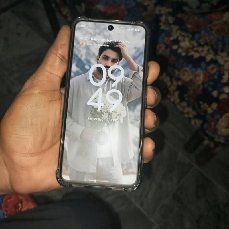 Google Pixel 8 1