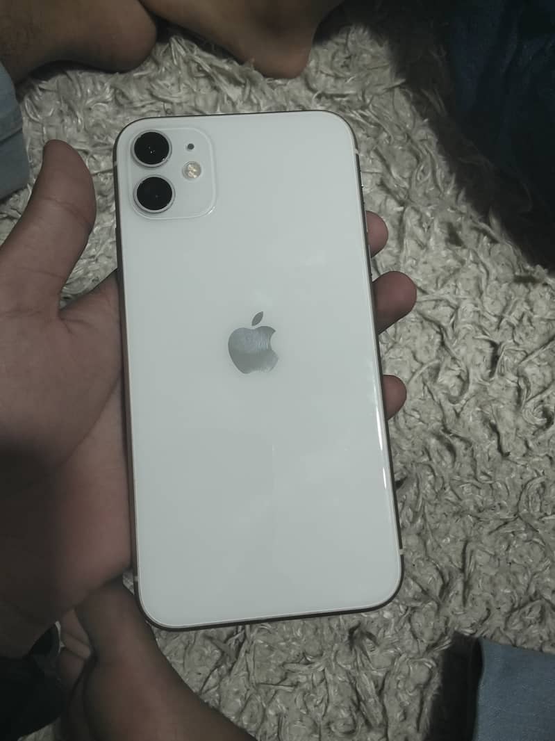 Apple iPhone 11 5
