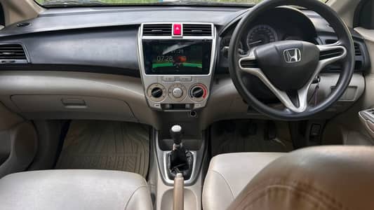 Honda/City 2015 Islamabad number,Biometric on spot,original documents.