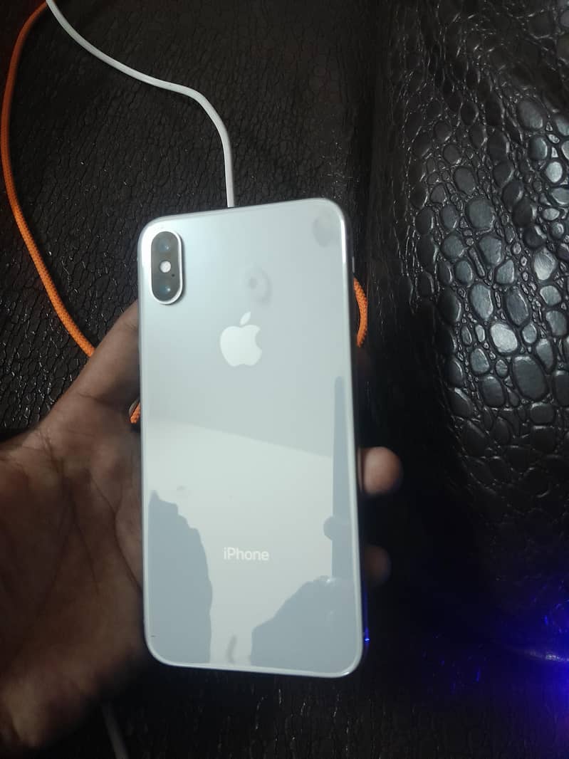 Apple iPhone X 2