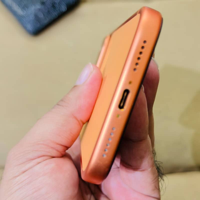 Apple iPhone 17 Pro Max 2