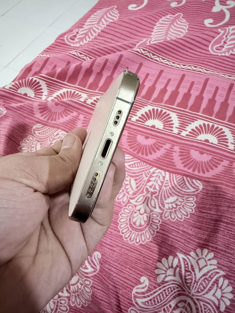 Apple iPhone 12 Pro 1
