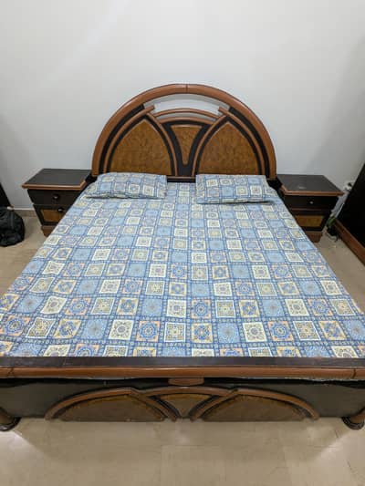 BED SET WITH MATTRESS & DRESSING