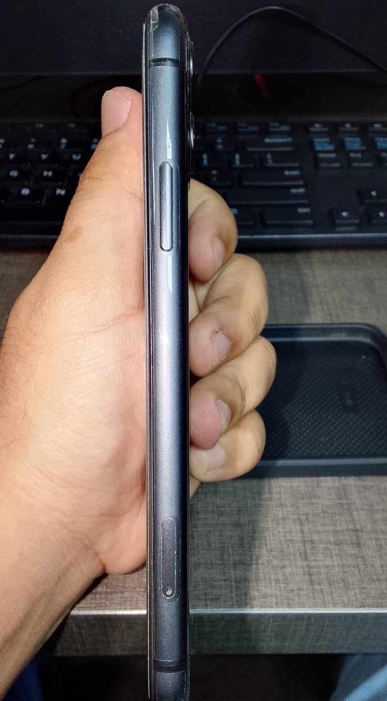 Iphone 11 JV 6