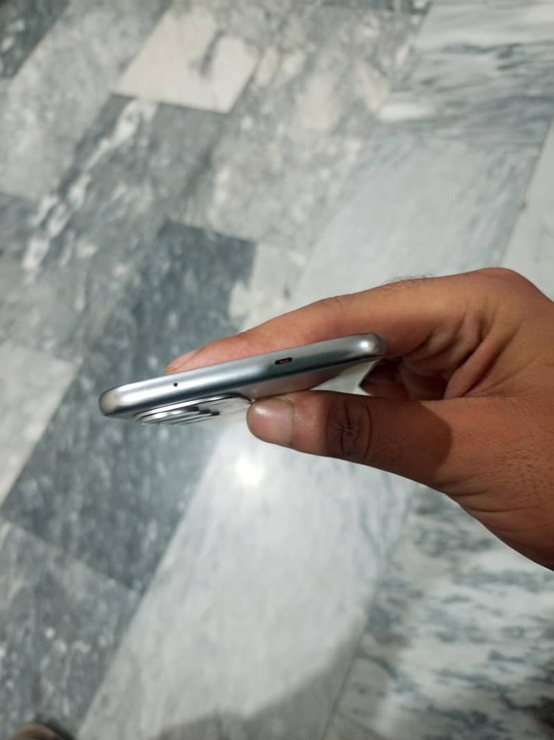 Tecno spark 40 pro plus 5