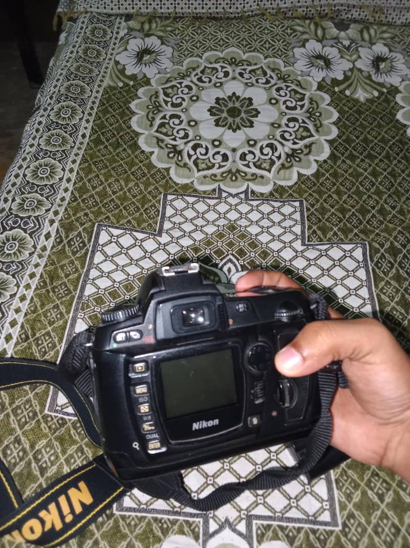 Nikon D70s 3