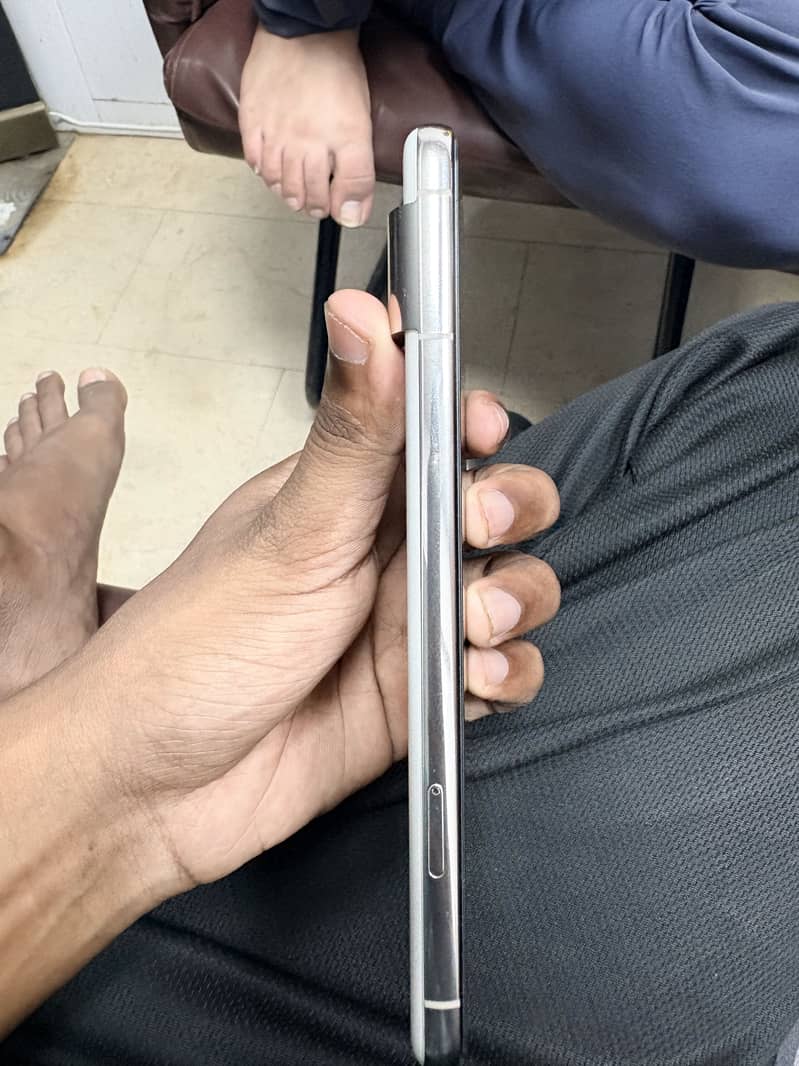 Google Pixel 8 Pro 1