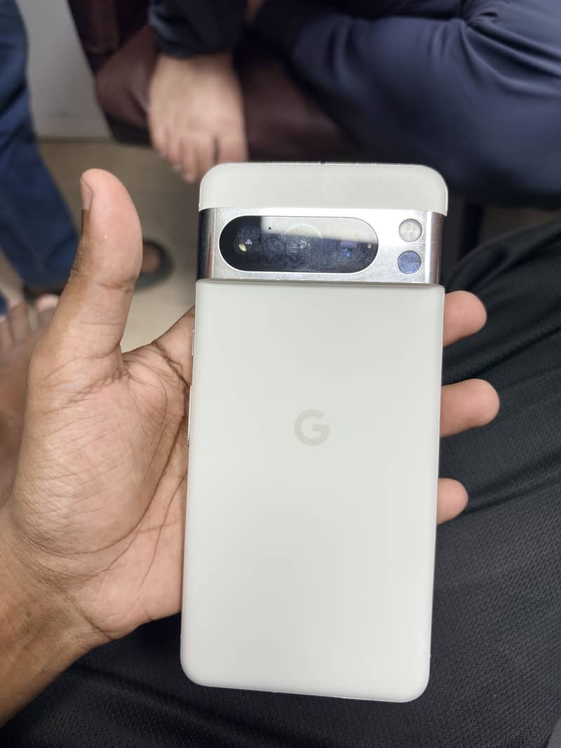 Google Pixel 8 Pro 3