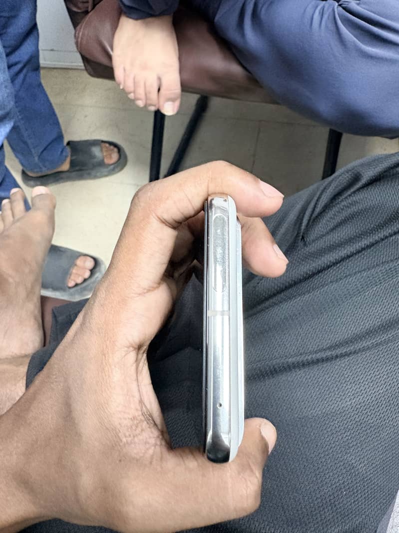 Google Pixel 8 Pro 4