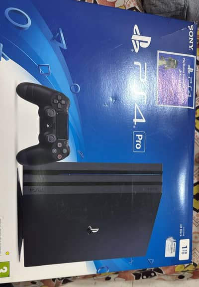 Playstation 4 pro jailbreak 1 TB new console only two time used