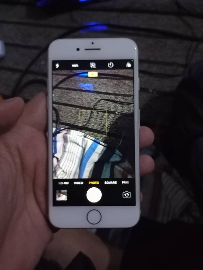 Apple iPhone 7 0