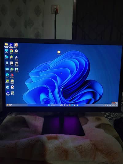 HP Monitor 14 inch 1080p