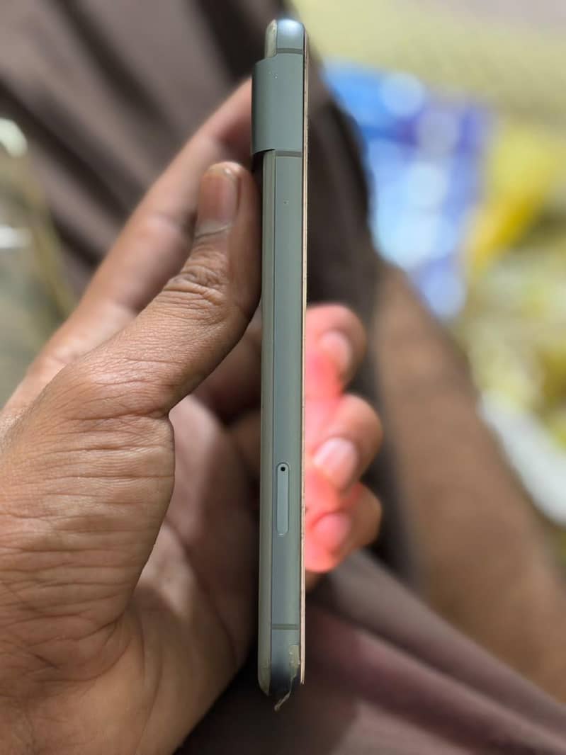Google pixel 8 1
