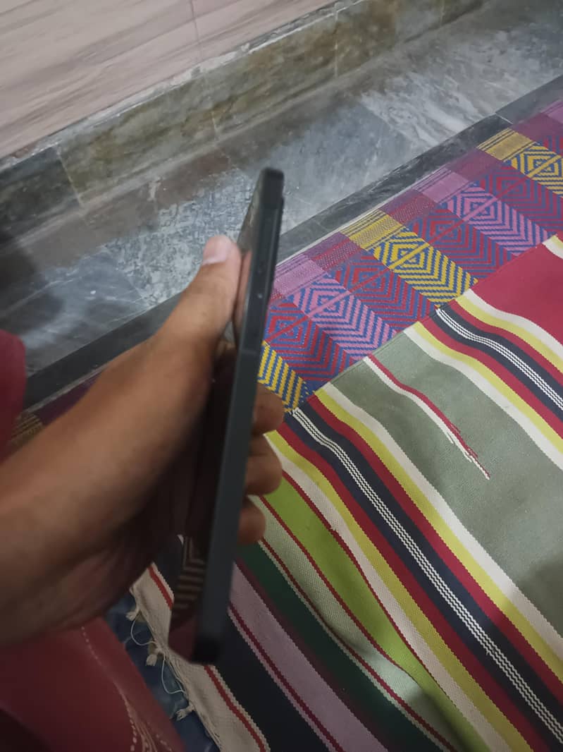 Samsung A17 1