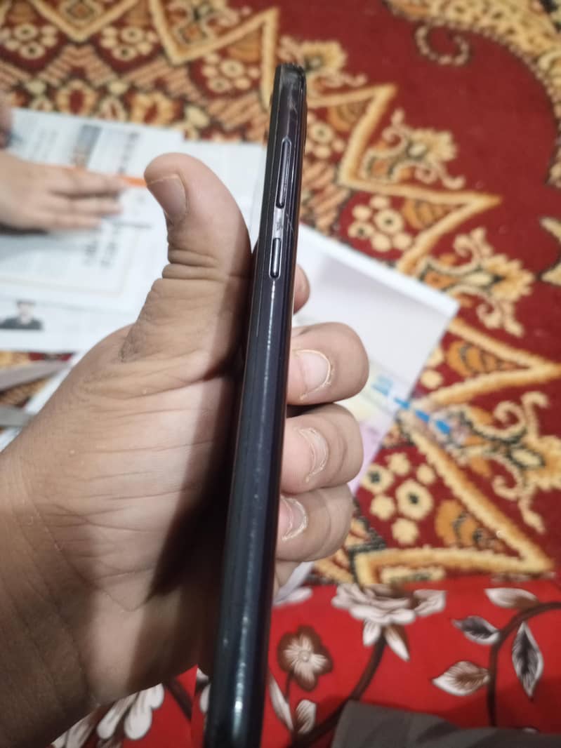 Realme C21 4