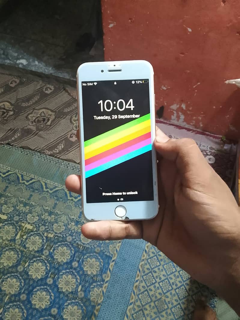 Apple iPhone 6S 1