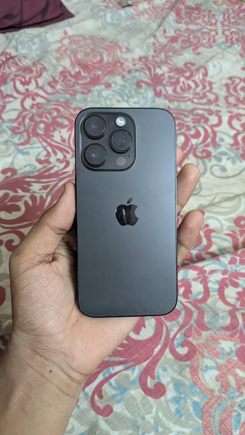 Apple iPhone 14 Pro 3