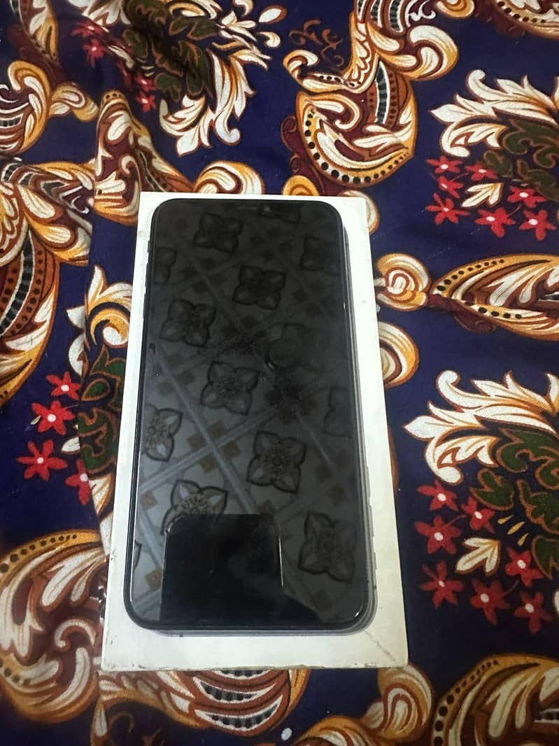 Apple iPhone X 2