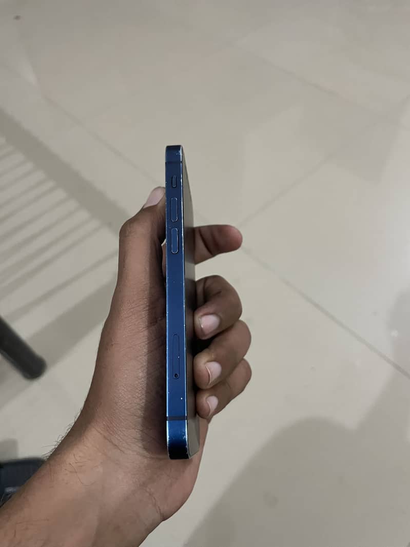 Apple iPhone 12 mini 5