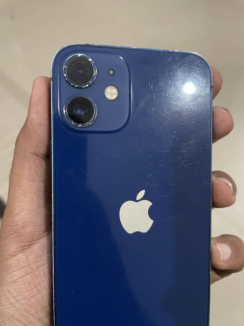 Apple iPhone 12 mini 6