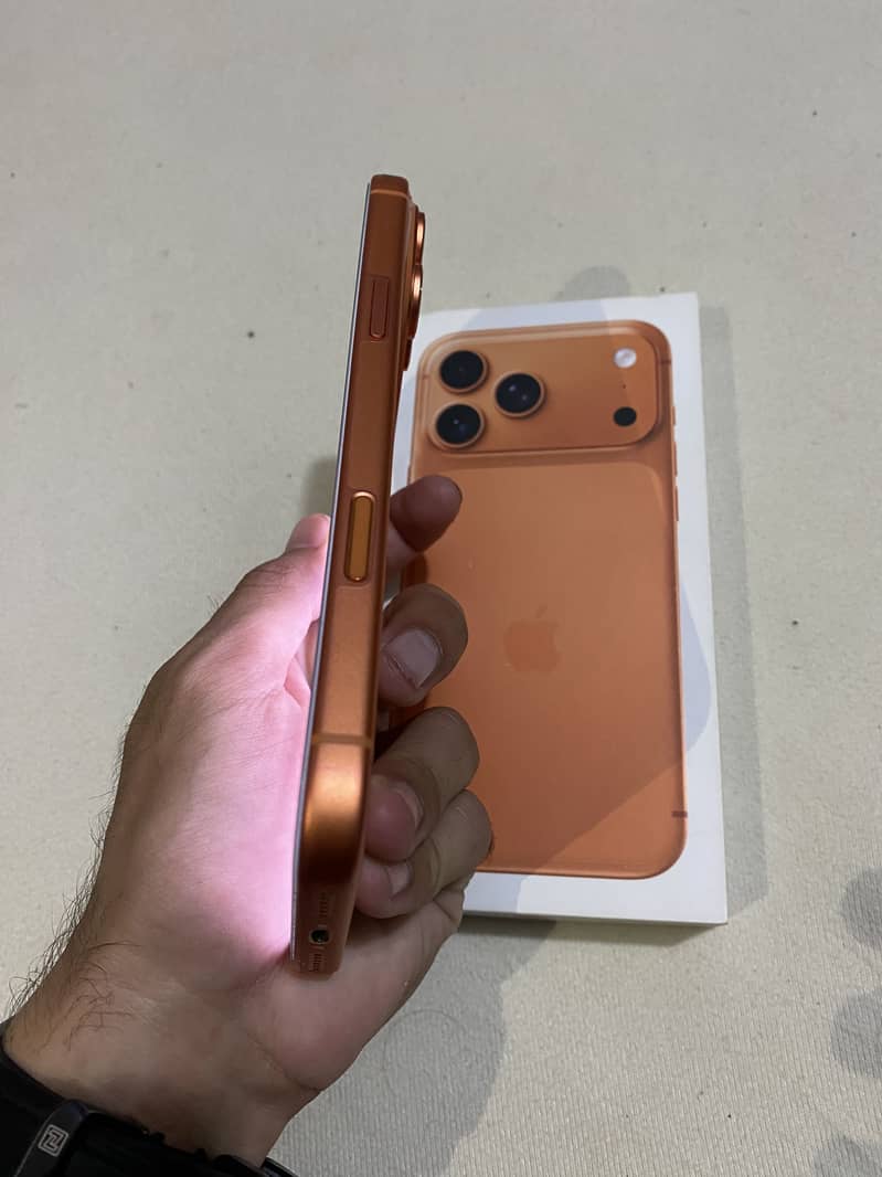 Iphone 17 pro max pta 3