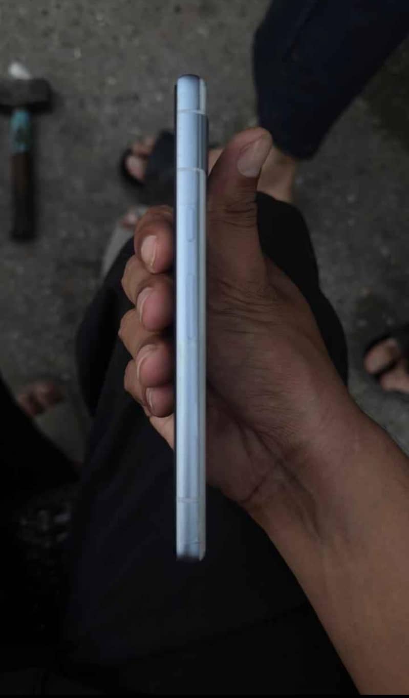 Google Pixel 7a 3