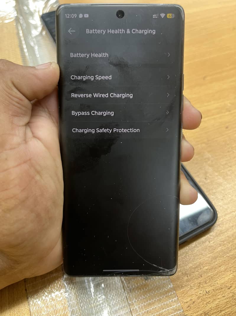 Tecno CAMON 40 Pro 0