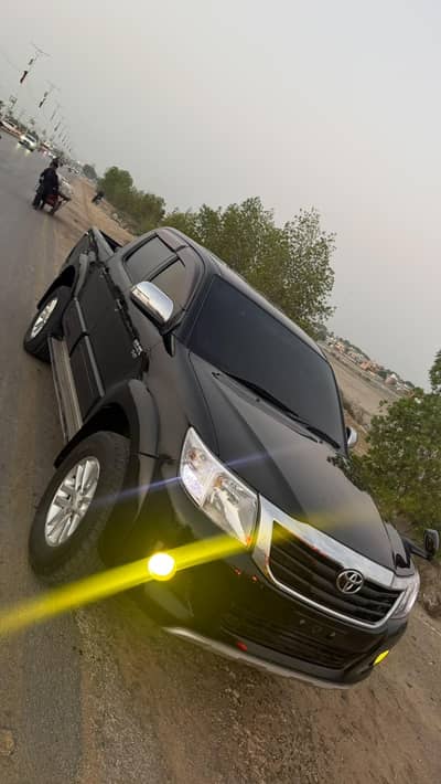 Toyota Hilux 2016 GX Plus