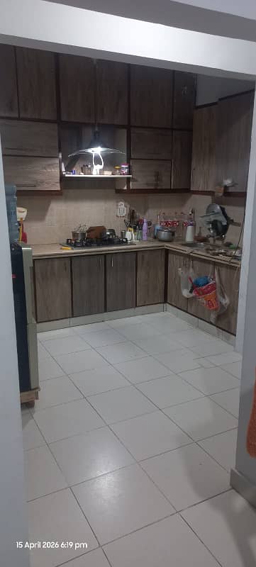 2 Beds DD leased luxury appartment with 700 sq ft extra land