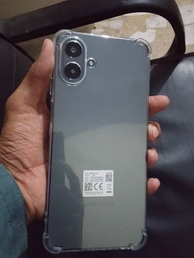 Samsung Mobile A07 5G Box open