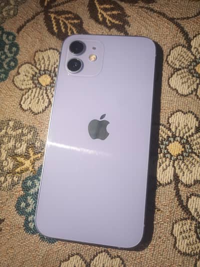 Apple iPhone 12