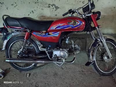 bike me koi Kam ni Hy 1st owner bio mtrc complete docmnts
