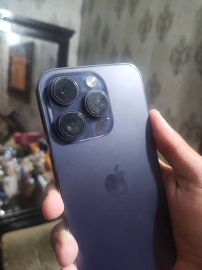 Apple iPhone 14 Pro